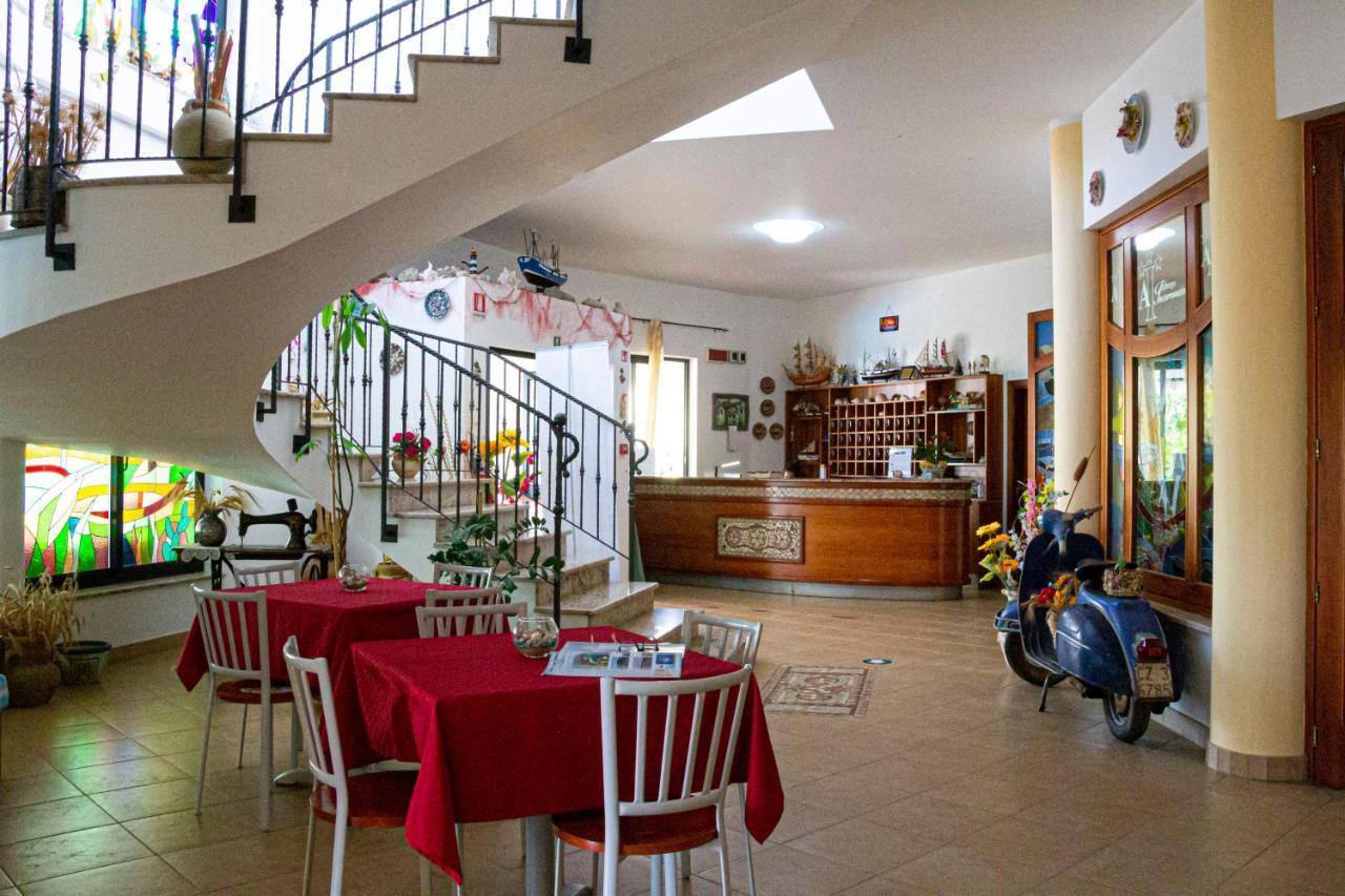 Hotel L'Ancora Capo Vaticano Eksteriør bilde
