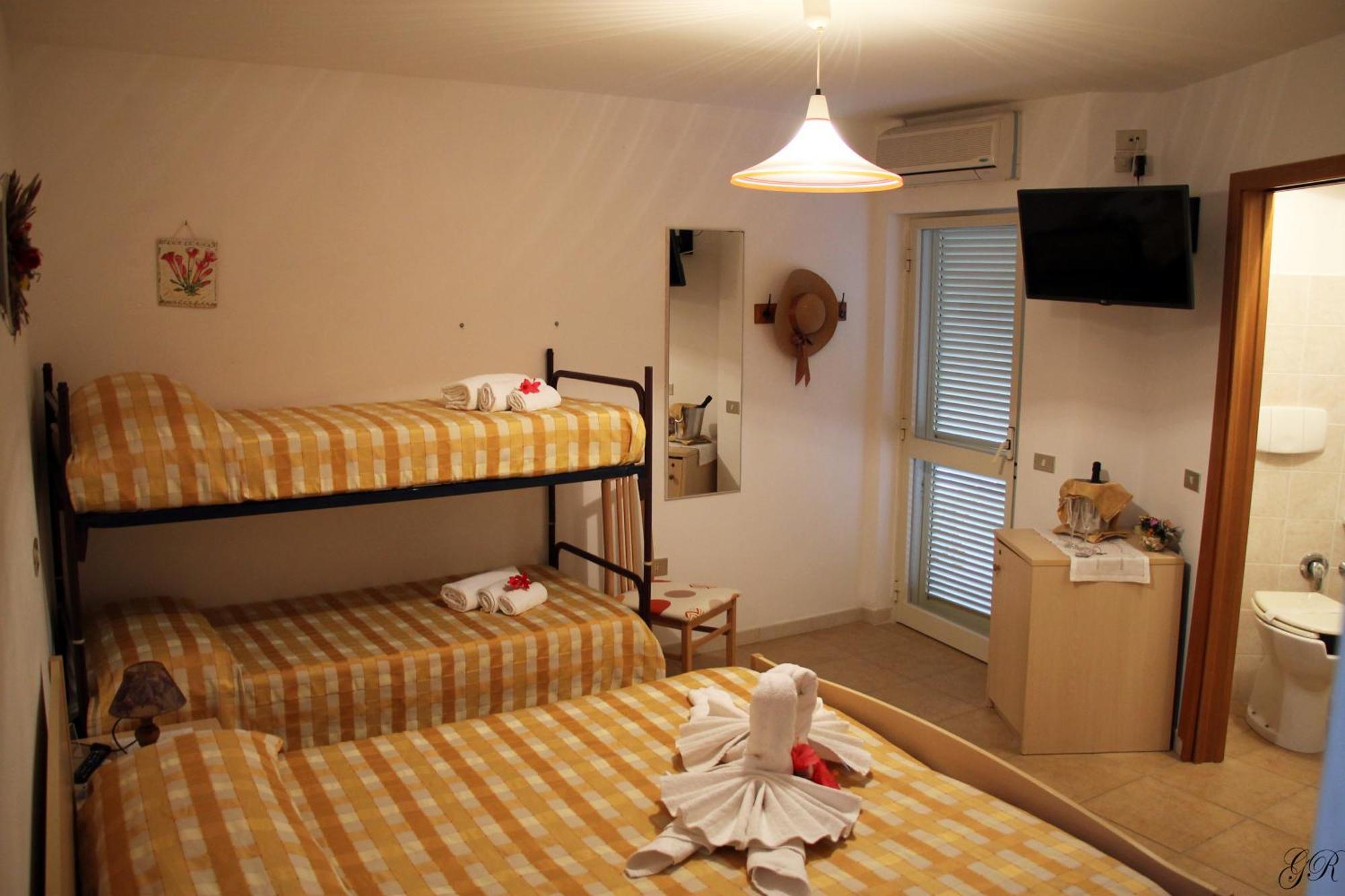 Hotel L'Ancora Capo Vaticano Eksteriør bilde